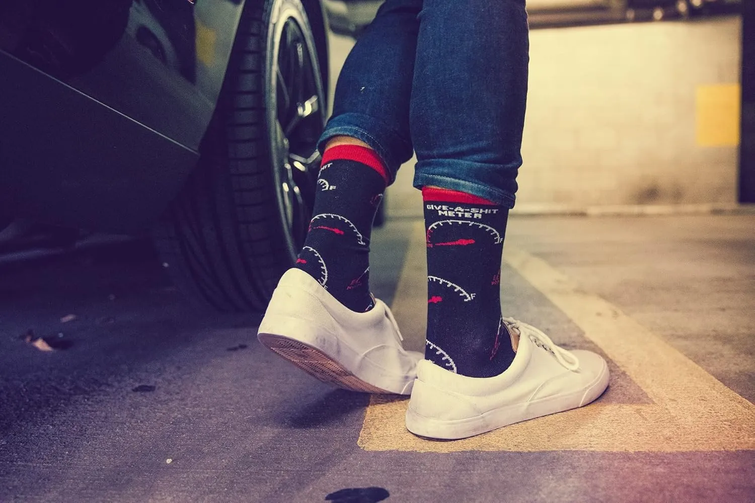 TrendWell Men's Funny Sarcastic Socks Humorous Introvert Retro Vintage Footwear