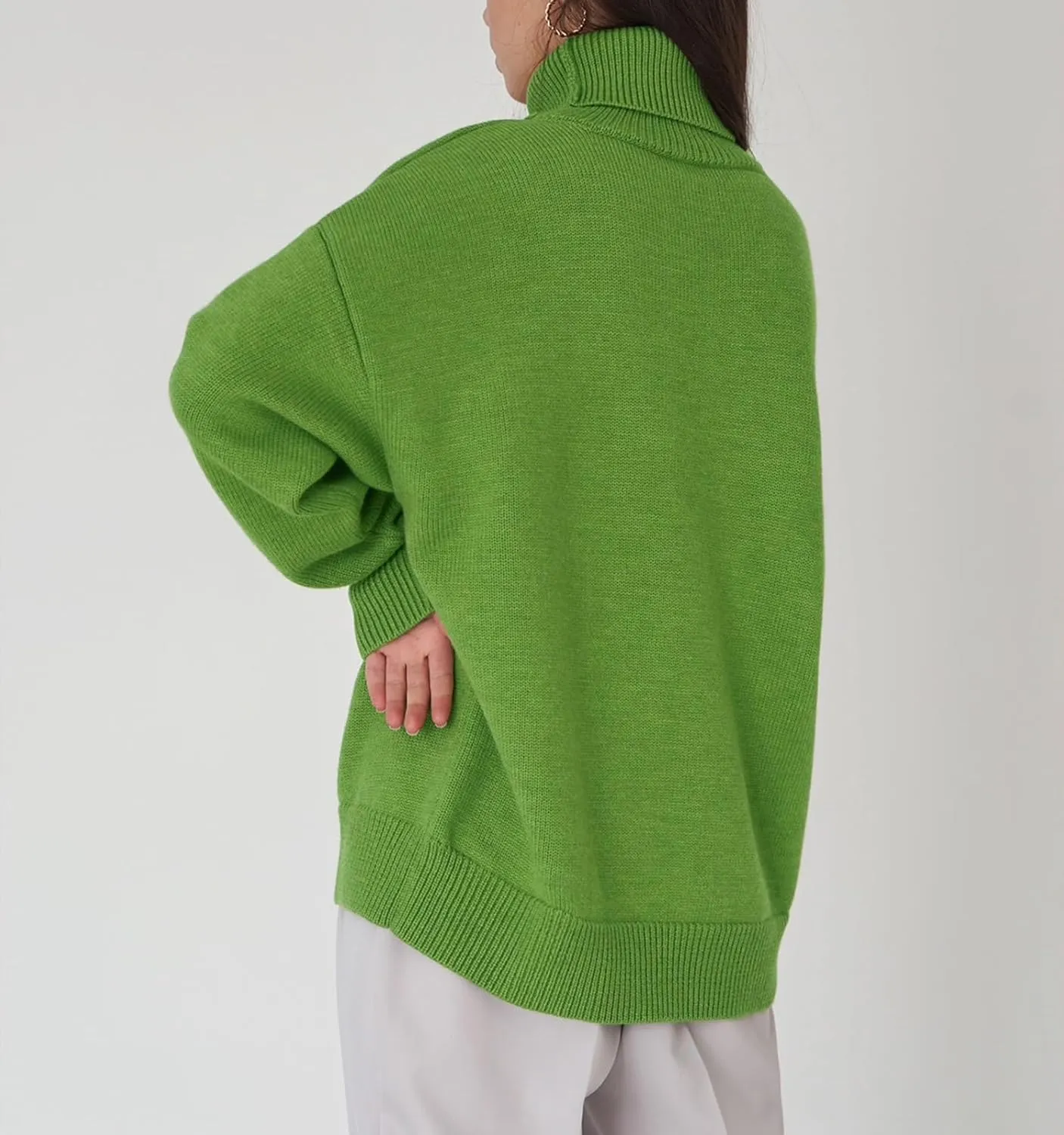 Women's Classic Turtleneck Long Sleeve Drop Shoulder Solid Color Knit Oversized Pullover Sweaters
